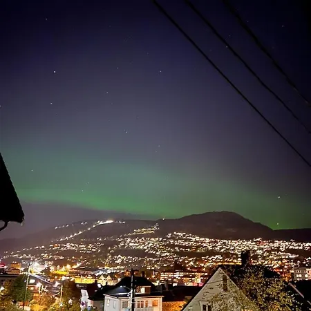 아파트 Spacious And Beautiful In With Free Parking *