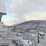 Spacious And Beautiful In With Free Parking Берген