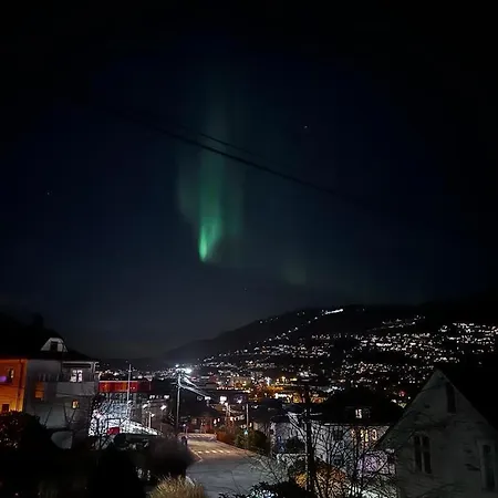 Spacious And Beautiful In With Free Parking * Bergen